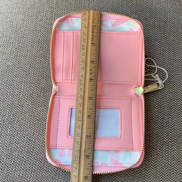 Loungefly x Disney Cinderella Bow Wallet - Picture 13 of 14